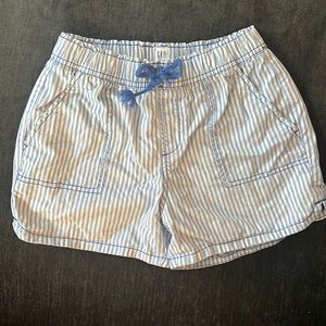 Super cute preppy Gap shorts